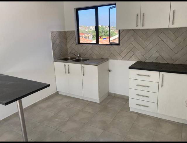 3 BEDROOM CLUSTER FOR SALE IN CANESIDE